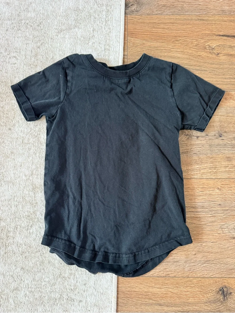 LOT - Lenox James 4 Tees and Harem Shorts Boys 4T